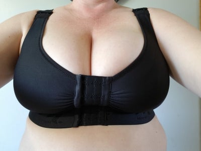 36j Boobs femalemewtwo twitter dee stanton recommends 36j Boobs