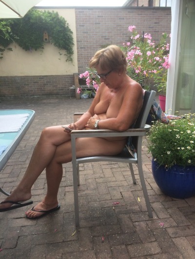 naked mature women tumblers - beach nudist pics asian striptease porn