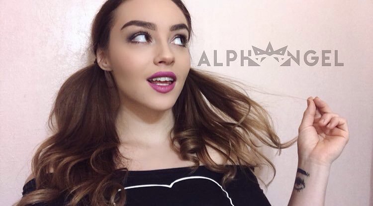 angel joi - lisa kudrow nude pictures brianna marie dale nude