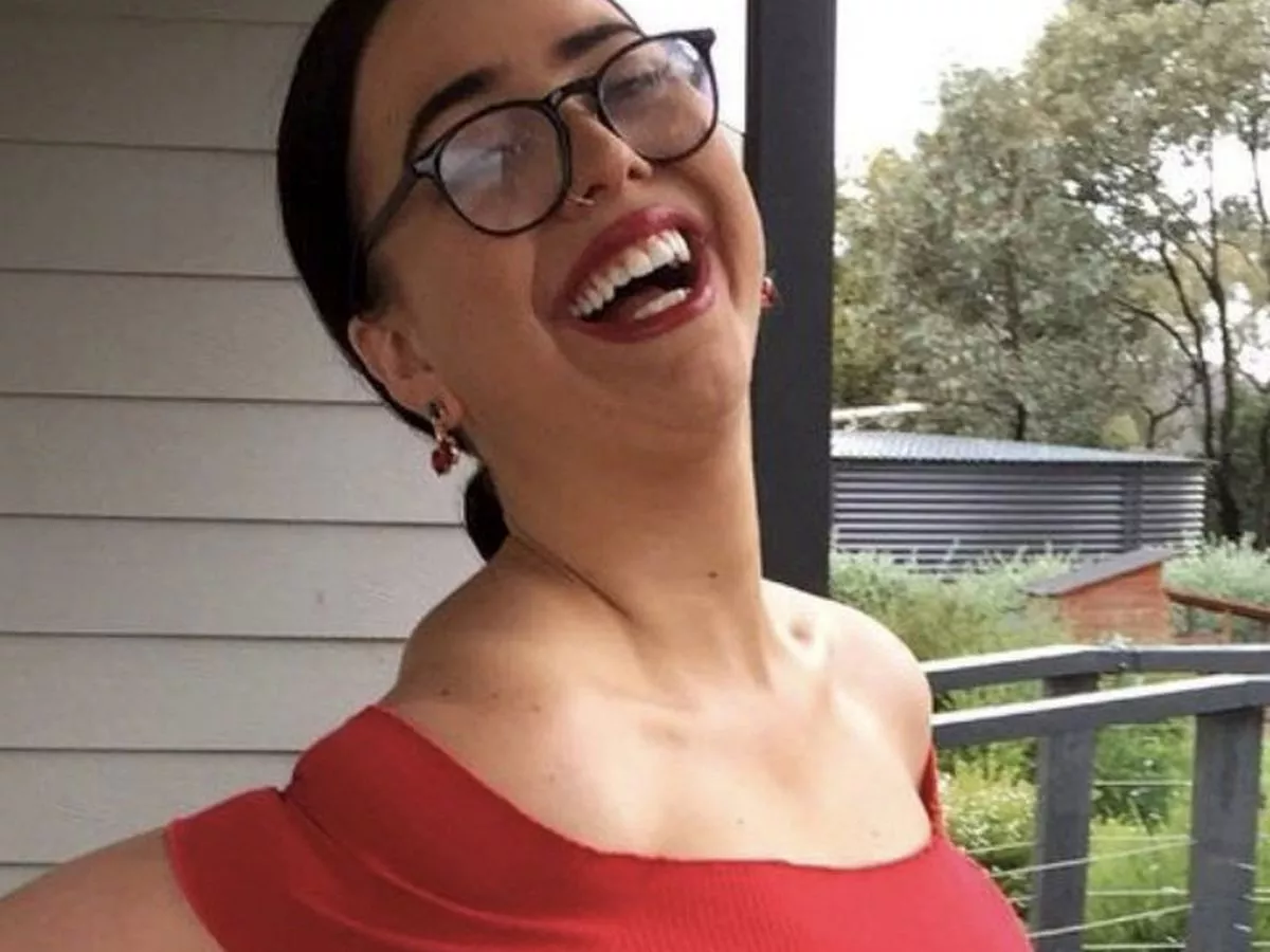 saggy tits video samtisxp lo saggy tits video