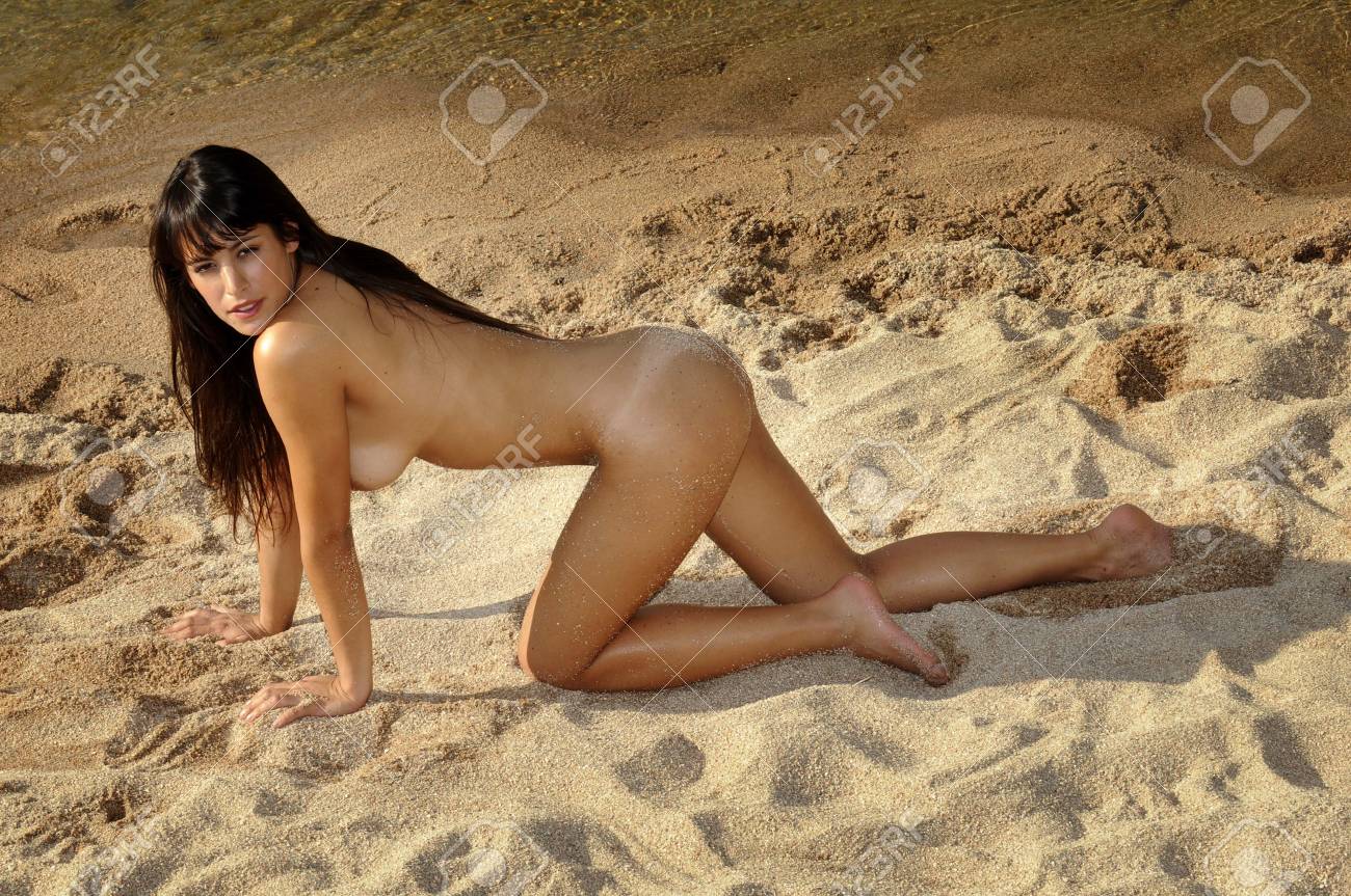 dale dugas like sexy brunettes nude photo david monceau recommends sexy brunettes nude pic