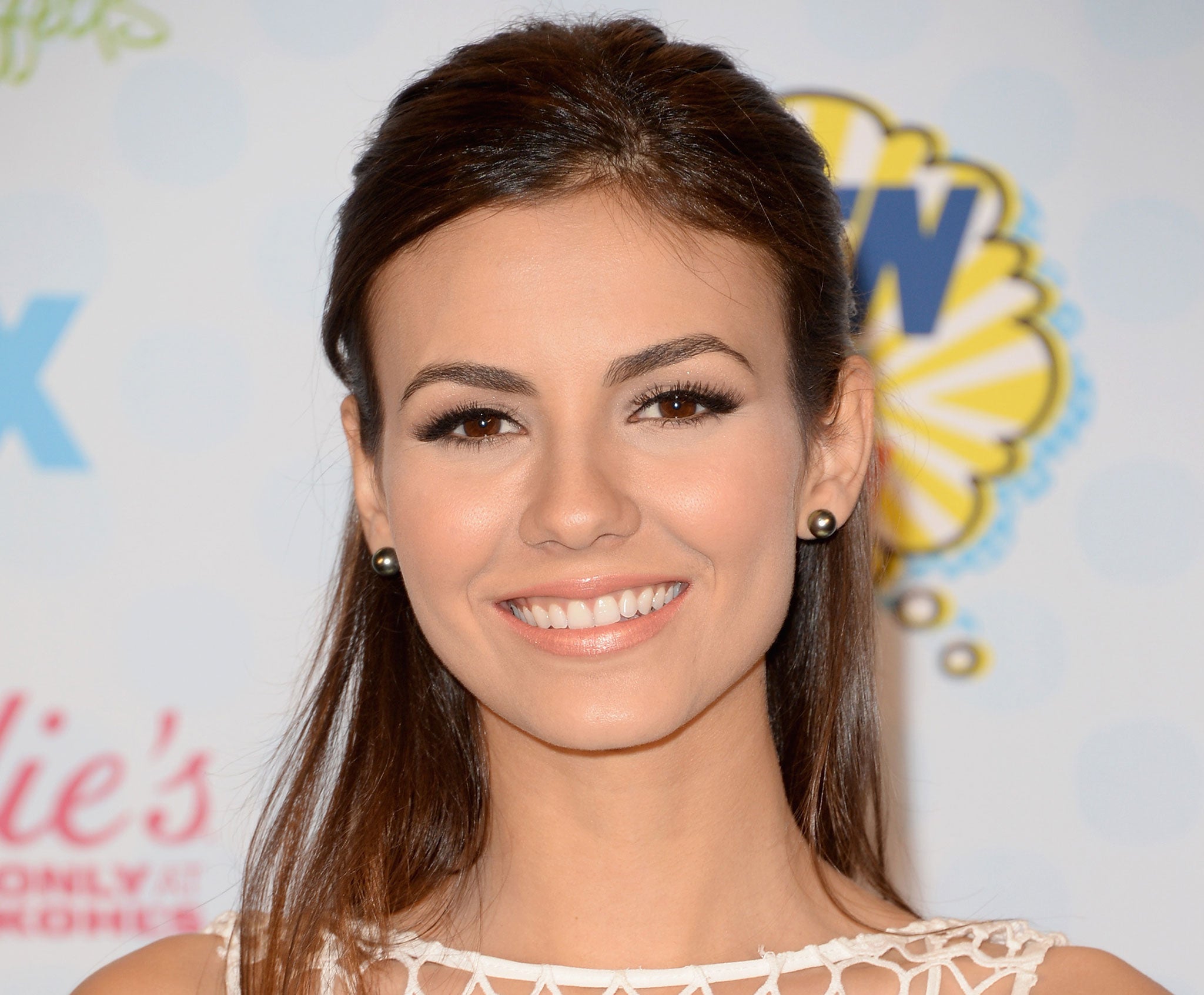 daniel render like sexy photos of victoria justice photo anne burkholder recommends sexy photos of victoria justice pic