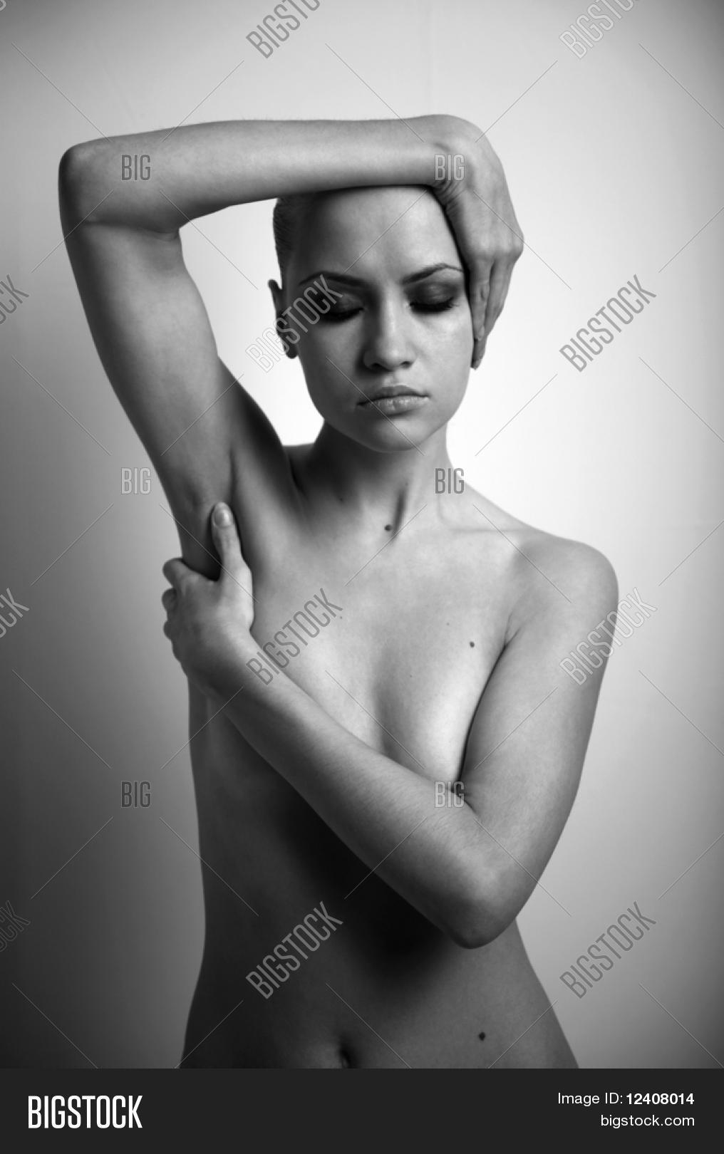 andrew l williams recommends nude elegant ladies pic
