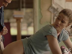 charith jayasundara recommends amanda peet topless pic