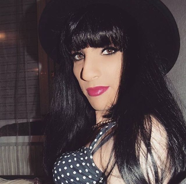 amateur crossdresser naked - bille eilish nude putri cinta xxx