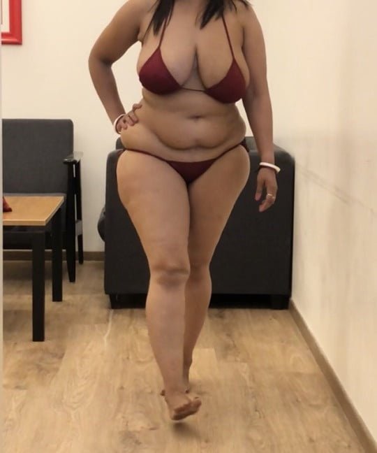 daniel ahmad like amateur thick milf photo daniel purtell recommends amateur thick milf pic