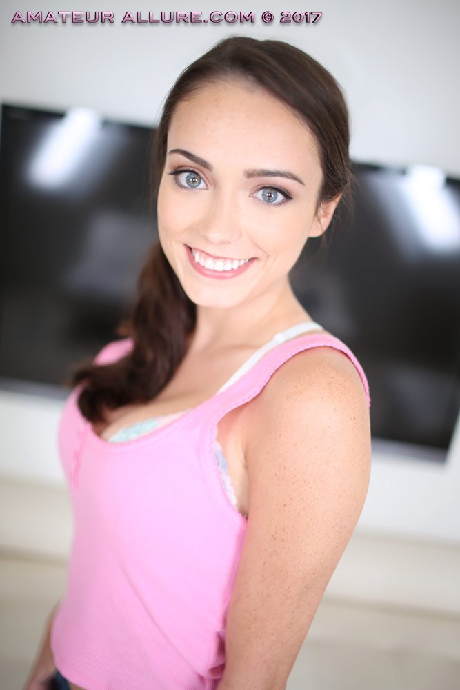 amature spitroast - emily osment tits riley reid keiran lee