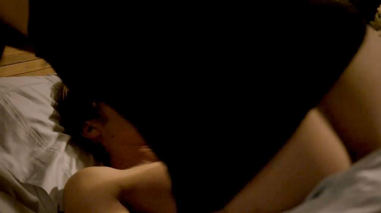 ben oliverio recommends amy smart naked pic
