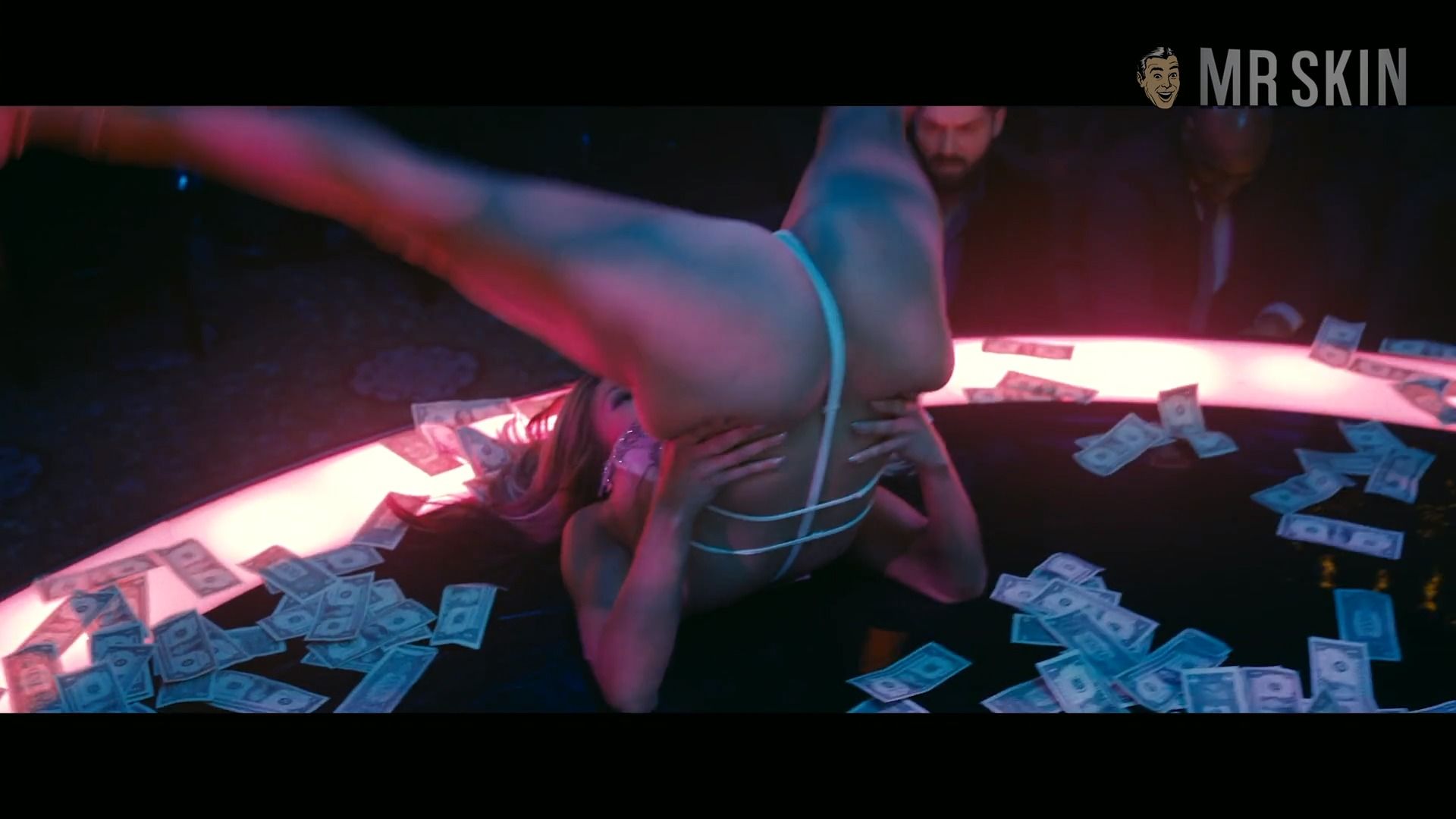 ana de armas hottest scenes - chubby lesbian strapon paying for a blowjob