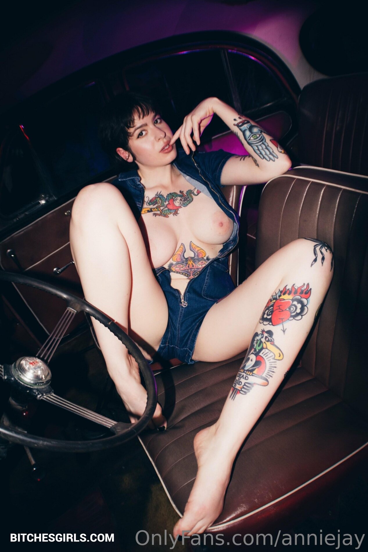 bren jackson like porn anisa jomha photo dennis rivette recommends bridget teb pic