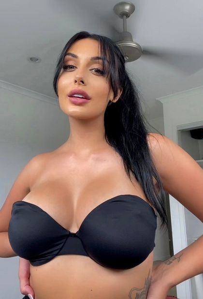 Best of black pillow humping alex putman share ashley rose onlyfans leaks photos