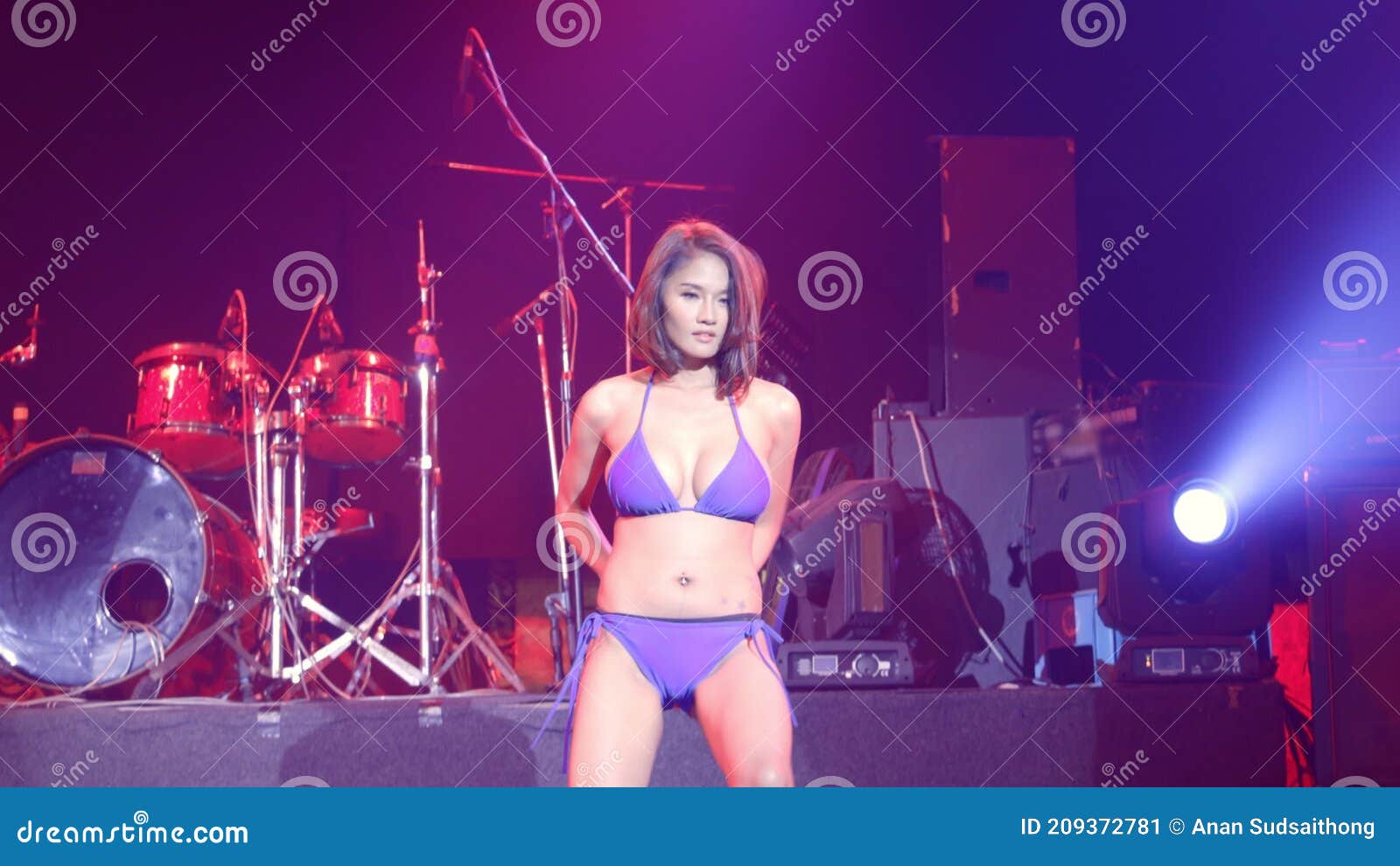 carmen olavarria like asian erotic dancing photo abhik jha recommends asian erotic dancing pic