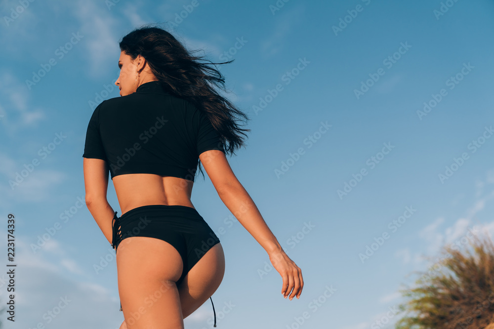ayad hamid recommends Asses In Face