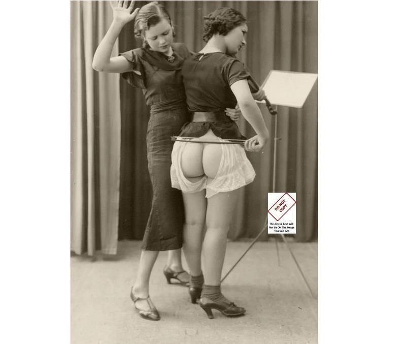craig scriven add photo bareass women