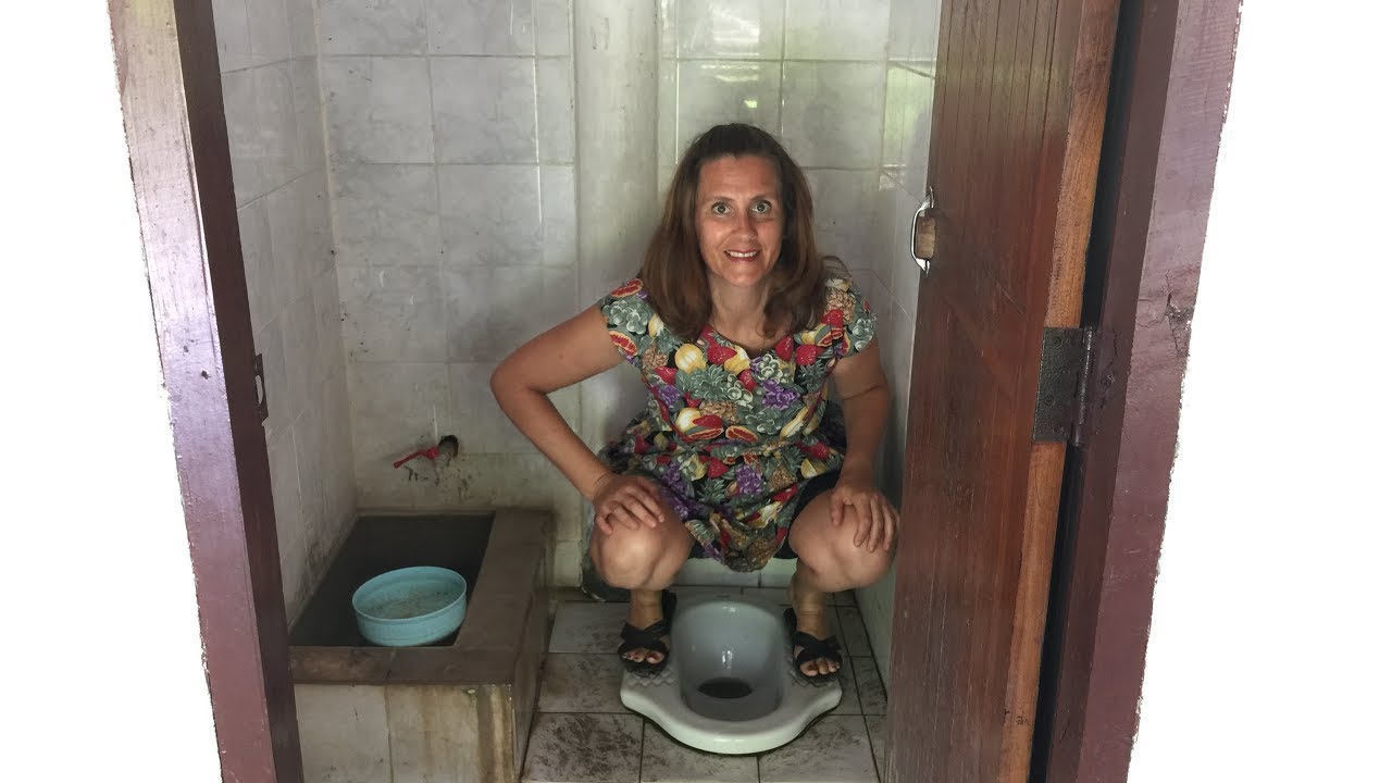 charlie bouchard recommends Asian Pee Videos