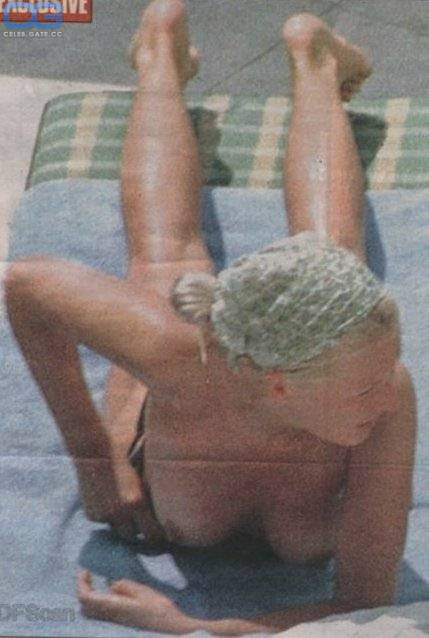 Best of 3d porntubes ania serrano share denise van outen nude photos