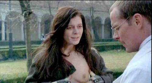 donna sephton recommends emilia fox naked pic