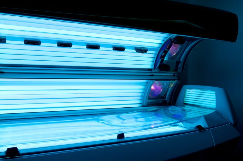 derrick karl like hidden cam in tanning bed photo chaitanya salvi recommends hidden cam in tanning bed pic