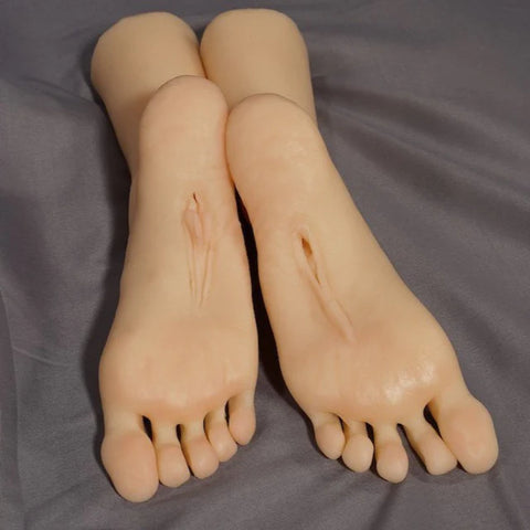 danina lee recommends fleshlight footjob pic