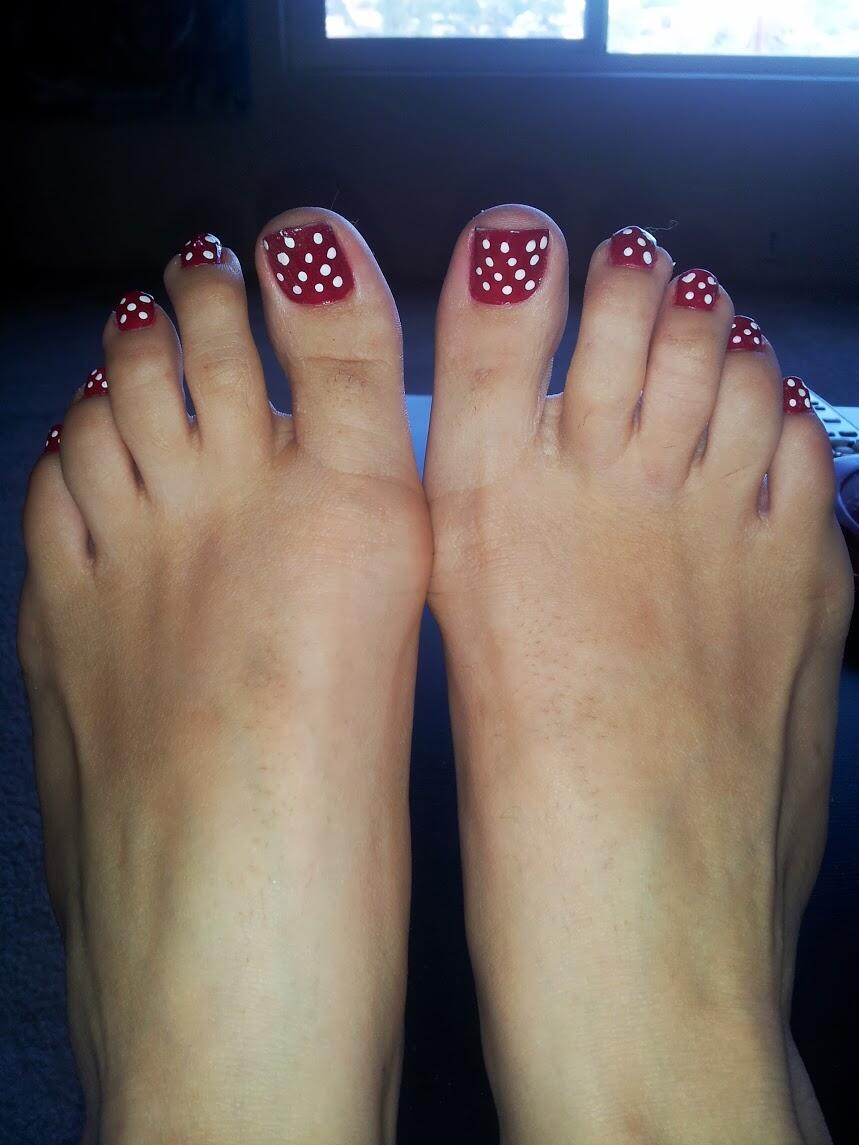 anais jolie foot worship - pale blonde milf mfc mobile cam