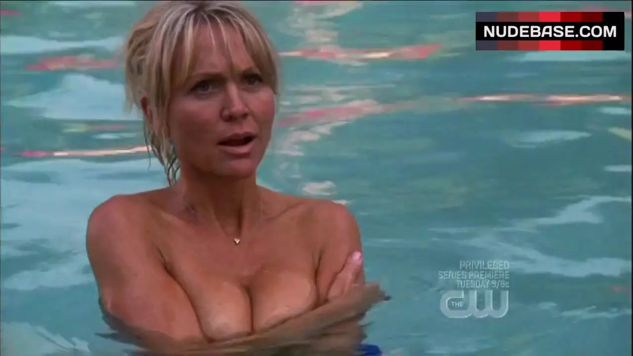 cookie crumbs like barbara alyn woods nude photo cheryl lindberg recommends barbara alyn woods nude pic