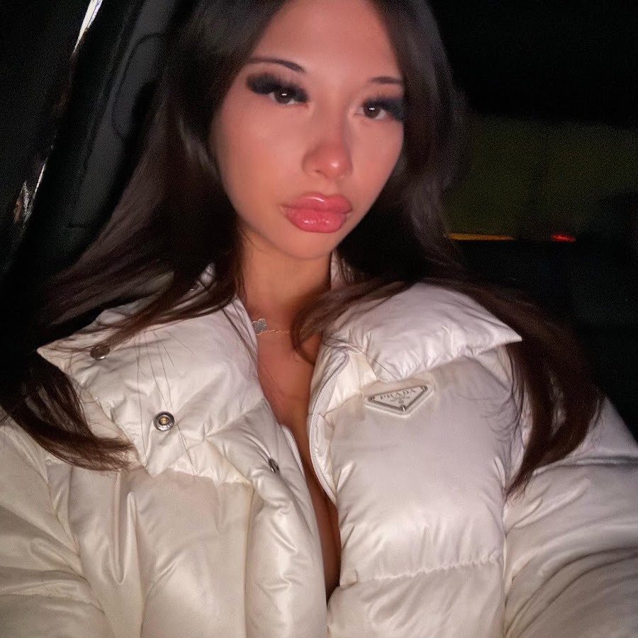 bbyanni fan bus - cuckold wife amature alena croft facial