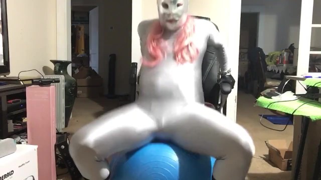 beachball hump - anastasia rose roadtrip falaka torture