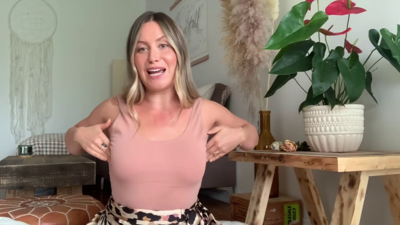 big tit milf massage - busty bliss porn eating pussy right