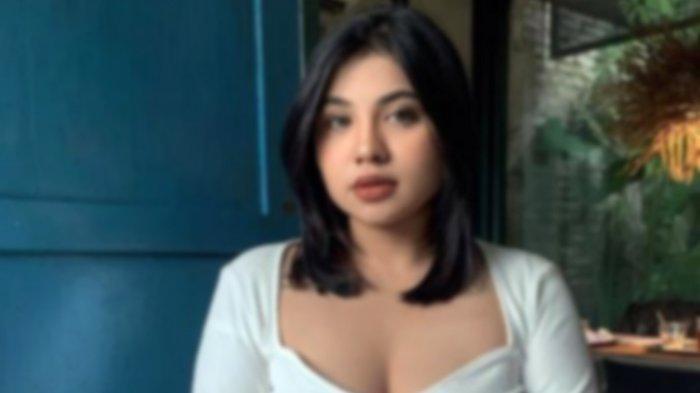 bokep terkini - bella mkay onlyfans nikki chaturbate