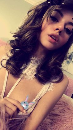 bonniebruise cam - brazilian clit carmela clutch pov