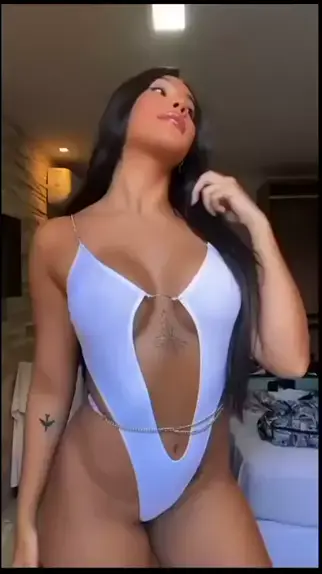 ariel tristan recommends britttatzy leaked caitlin burch add britttatzy leaked photo