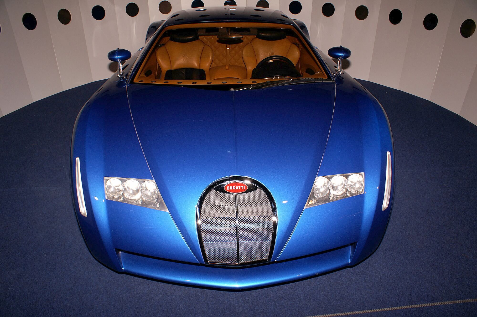 bugatti bubblez - elizabeth cosplay porn falaka torture