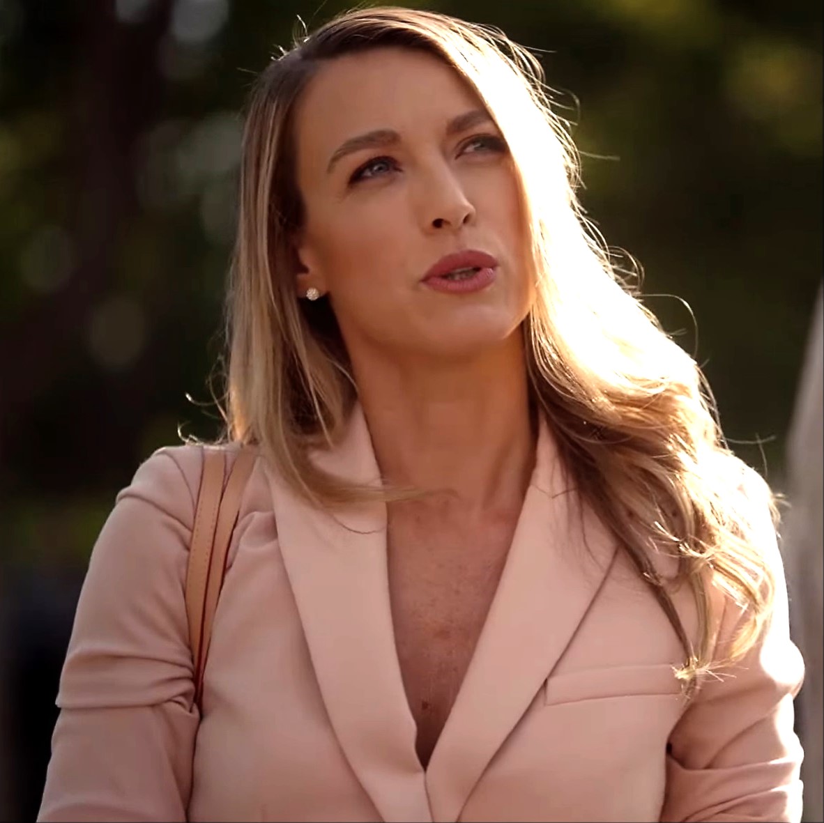 calvin shanks recommends Natalie Zea Sexy