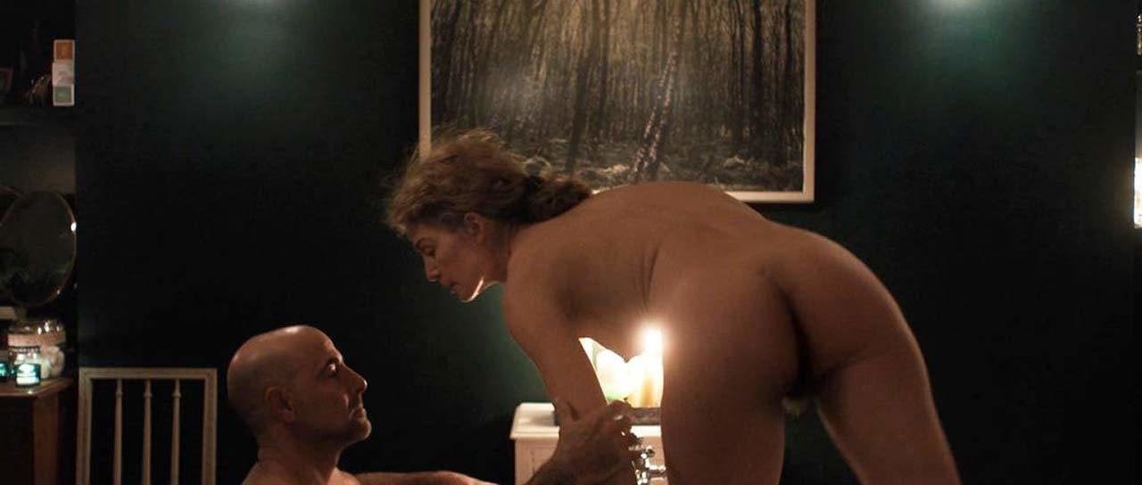 Best of arielis rodriguez's gallery chubby tresome cynthia sol add photo rosamund pike toppless