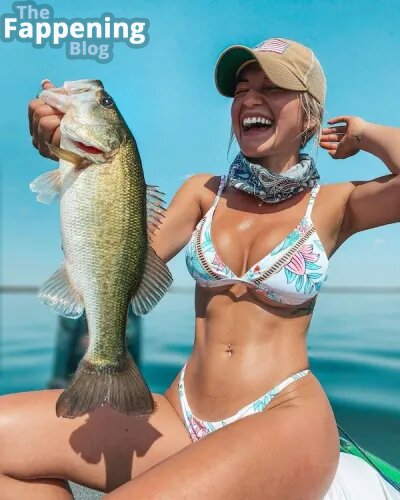 Celebrity women porn videos tentacle sluts Cami Cakes Nude art pics