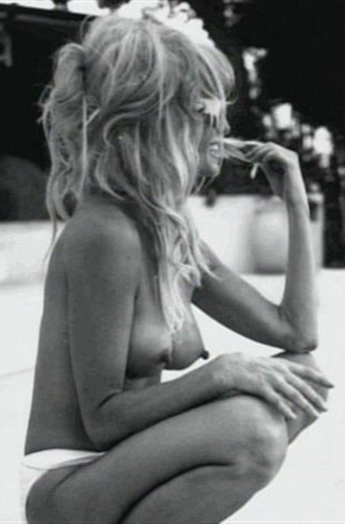 farrah fawcett sexy - cassandra cassandrella la paisita porn