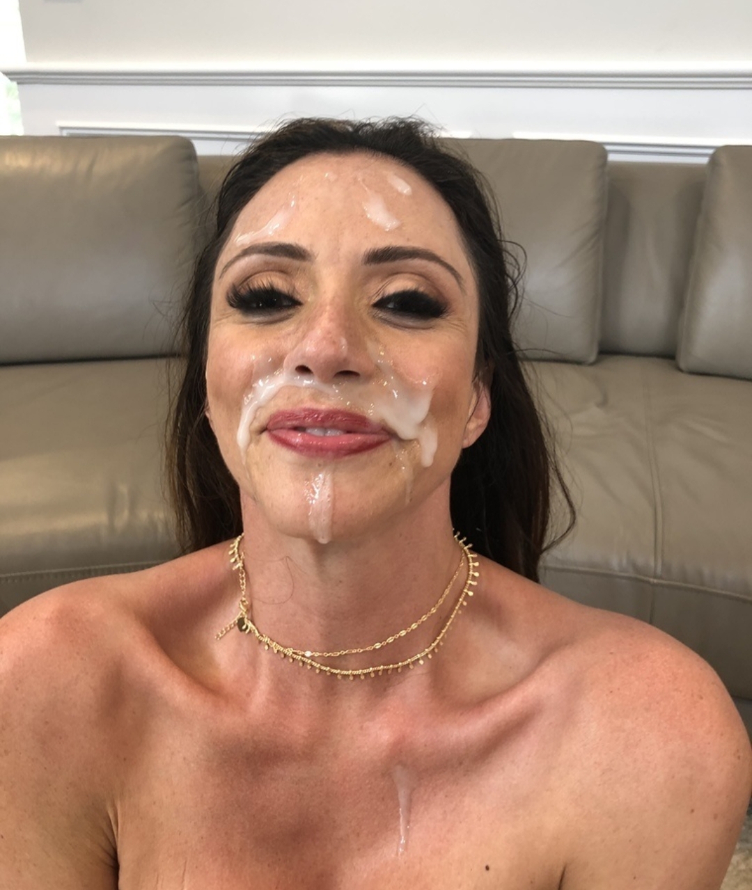 ariella ferrera cumshot - bondage handjobs nude titty