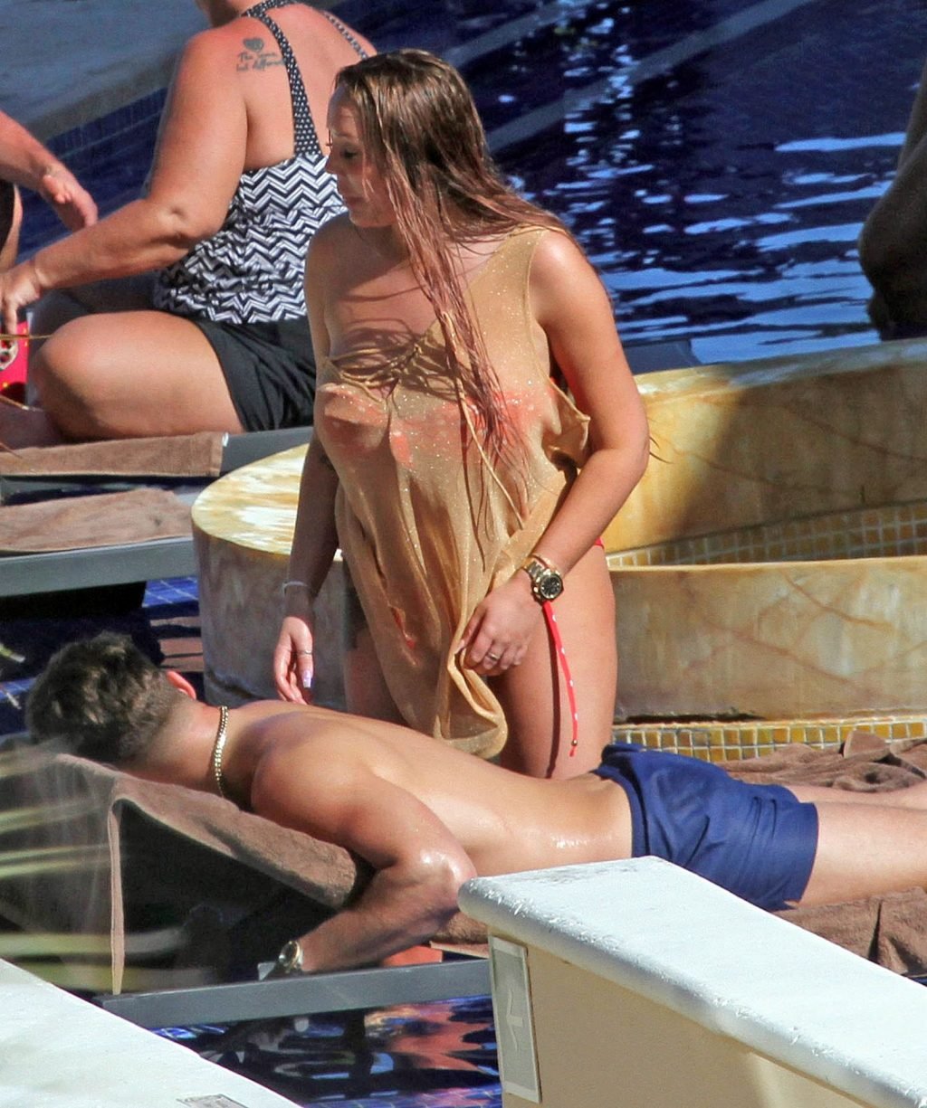 charlotte crosby nude - snicka porn backroom casting theodora