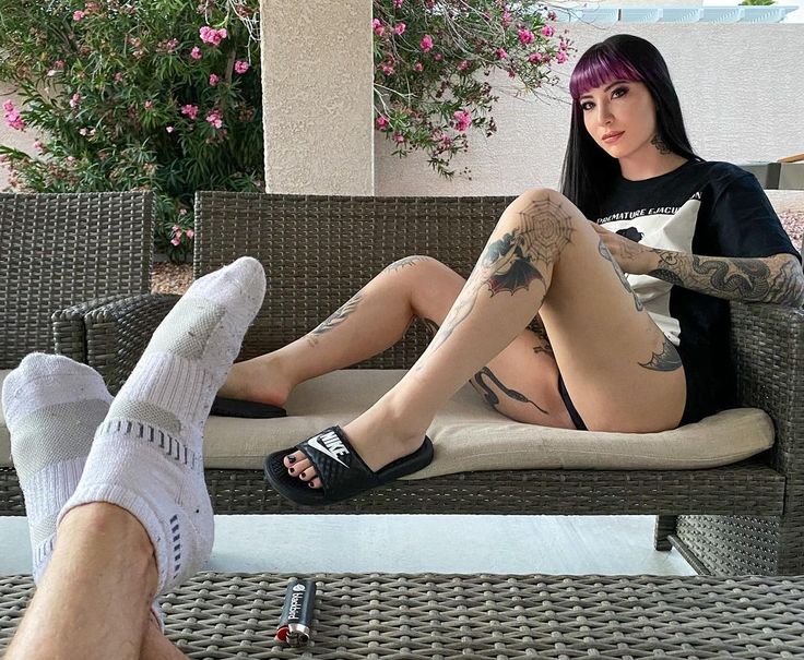 charlotte sartre feet luan japan charlotte sartre feet