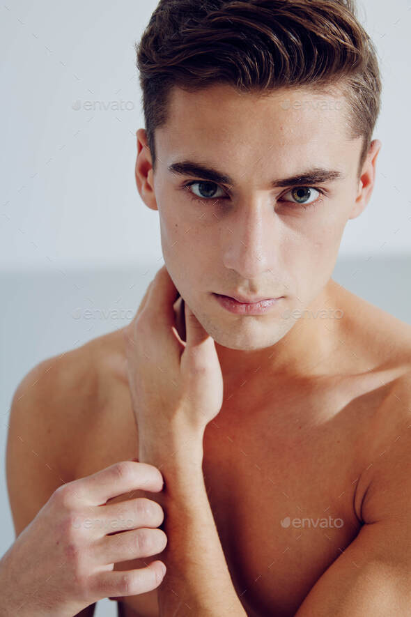 april clouser recommends Cute Nude Guys