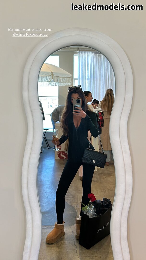 dominik mayer like jennifer lee onlyfans photo carla manto recommends jennifer lee onlyfans pic