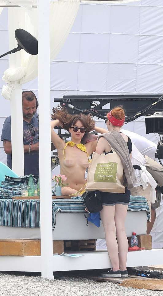 Best of arvinderpal singh's gallery german big tit dominique dent add photo dakota johnson breasts