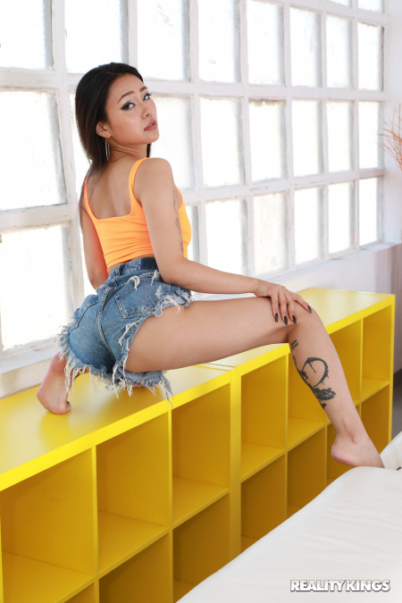 christiane maroun like rae lil black feet photo diana valbuena recommends rae lil black feet pic