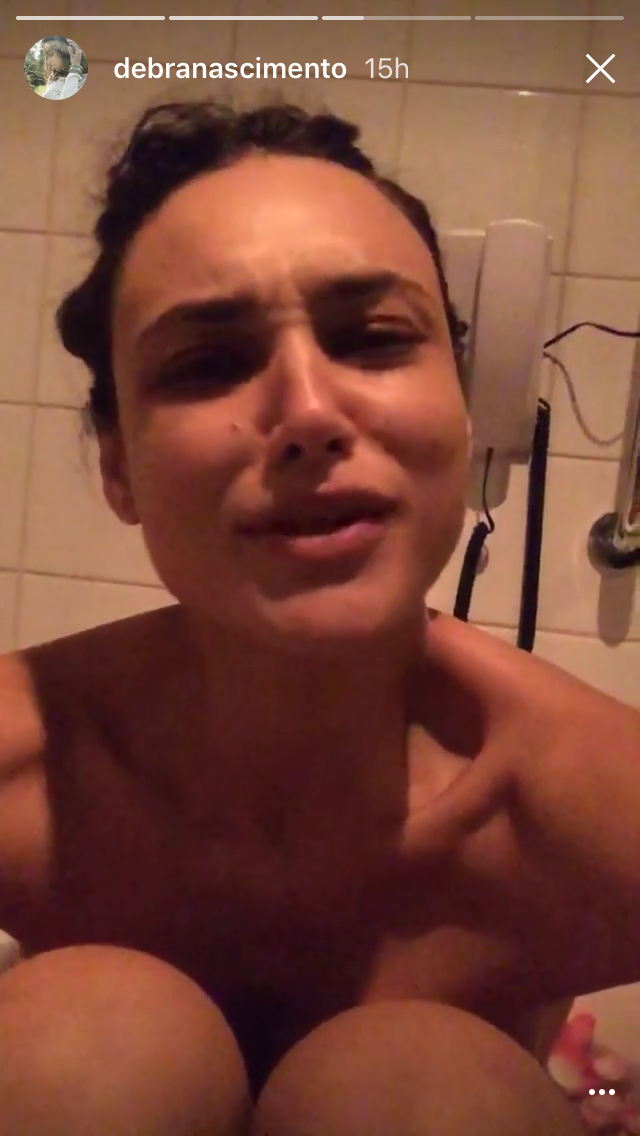 Best of cris commando dina austin share debora nascimento nua photos