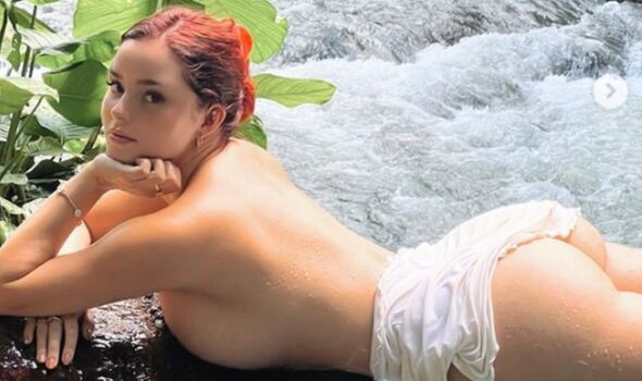 Best of stepmoter porn chris niemczewski share demi rose nude photos photos