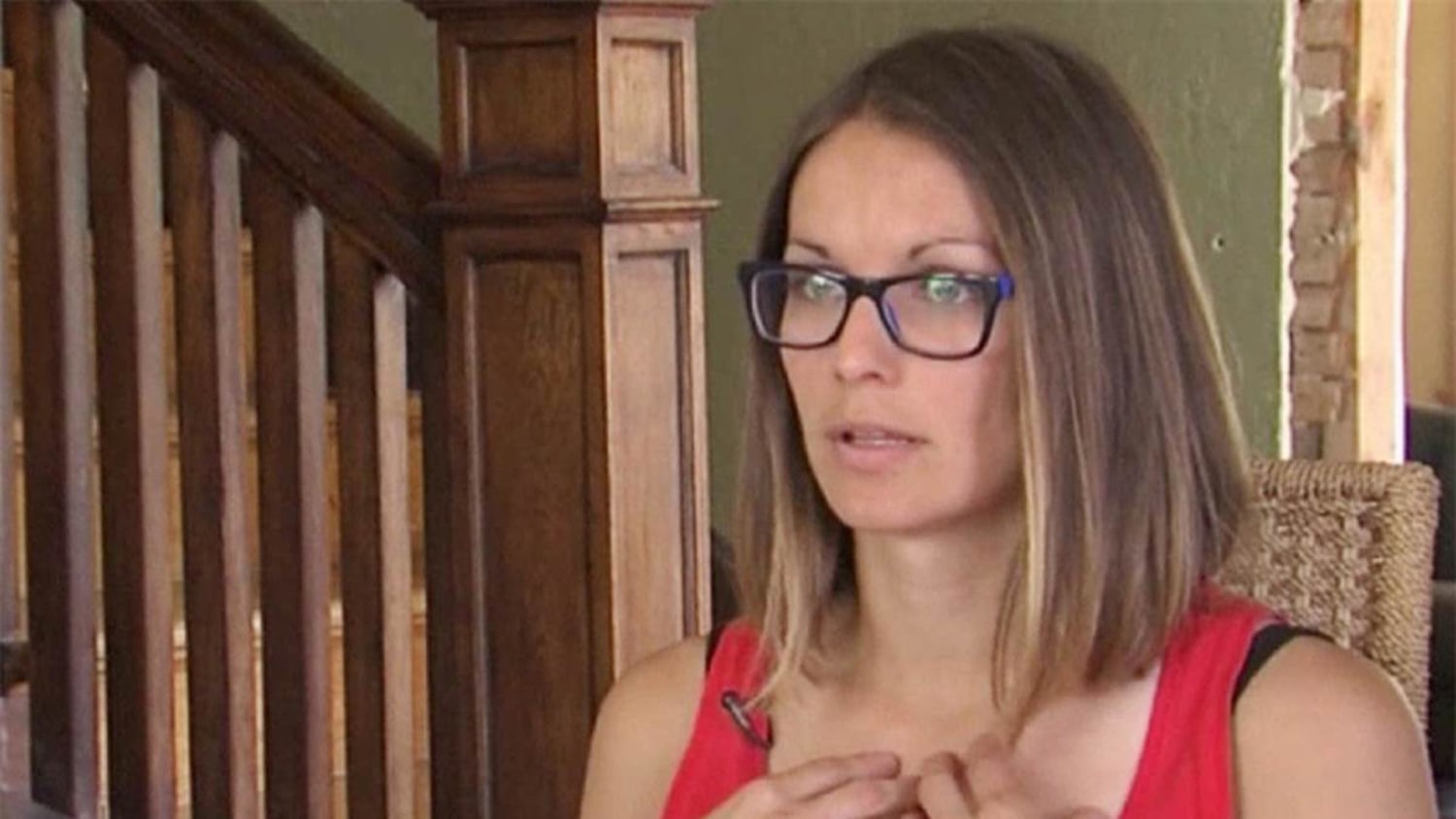 desperate to pee video fuck sidebar desperate to pee video