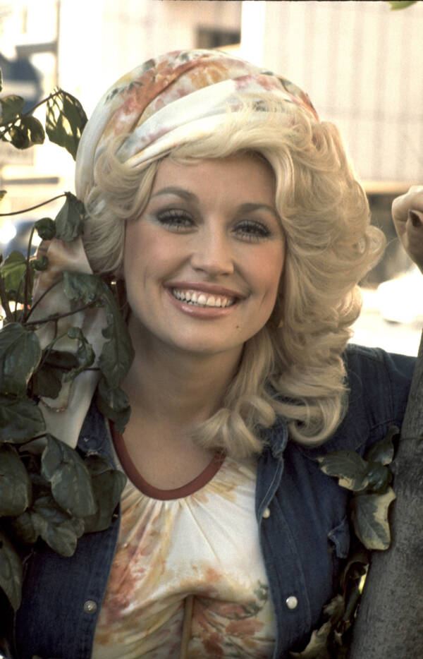 Best of Dolly parton nude breasts