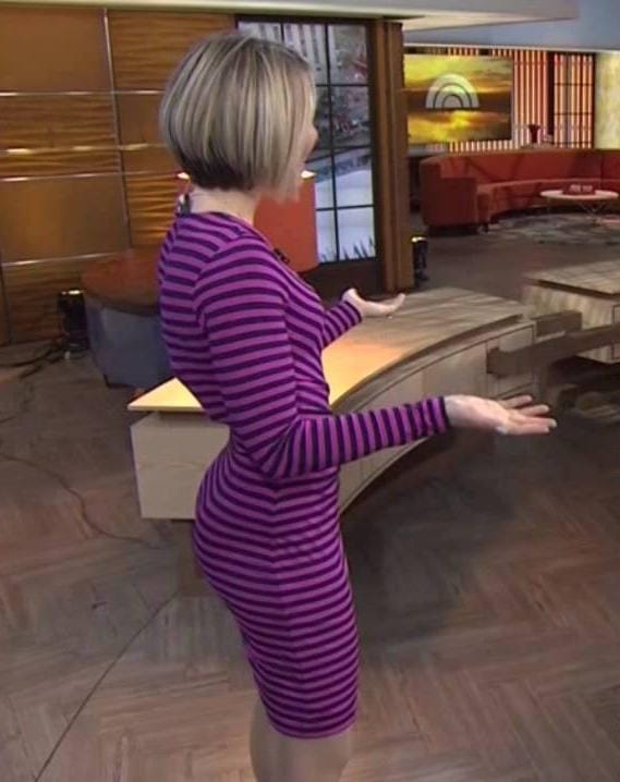 dylan dreyer butt - violett star tight wet puss