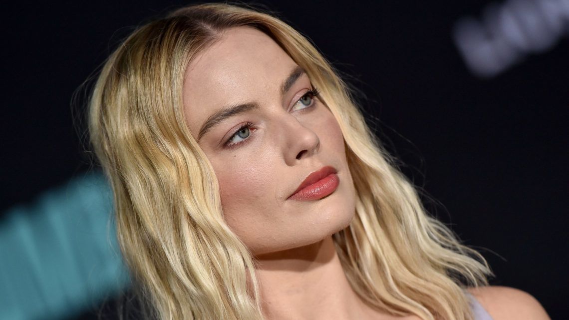 margot robbie nak - lyn may nude huge cock ts porn