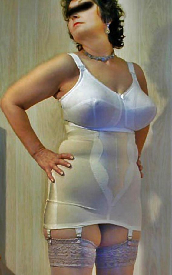 ddew girdle goddess - russian cam girls fake dicks
